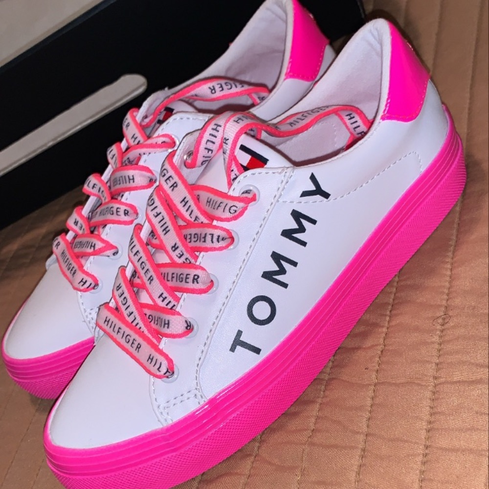 Tommy Hilfiger Dress Shoes